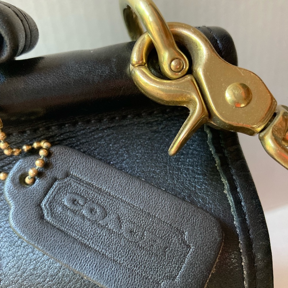 Coach Willis 9927 Black Leather Satchel top handle with Gold Accents - Picture 6 of 15